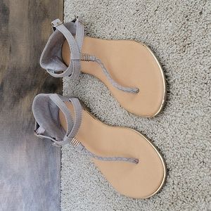 Aeropostale gray sandals - size 8
